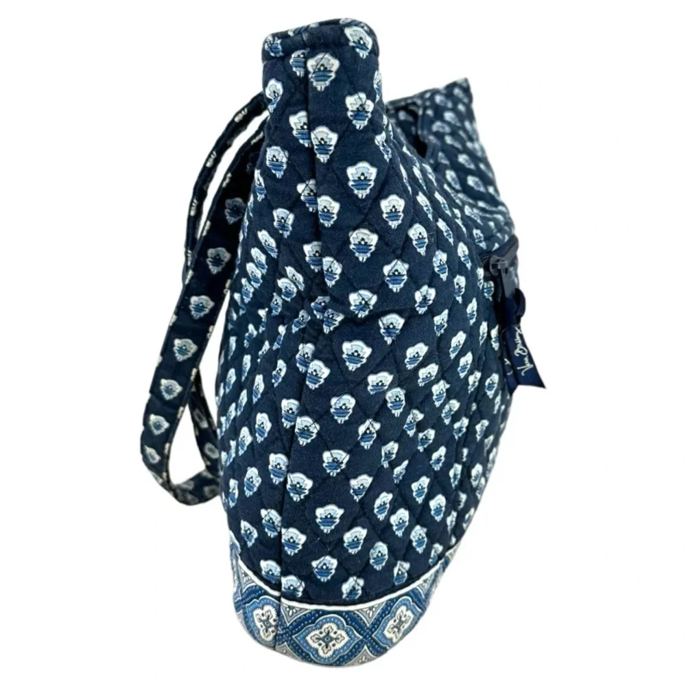 VERA BRADLEY | Blue & White Tote Bag